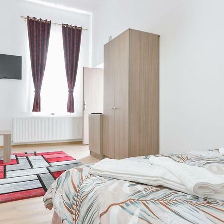 Casa Vlabisa Centru Hotel Kolozsvár Kültér fotó