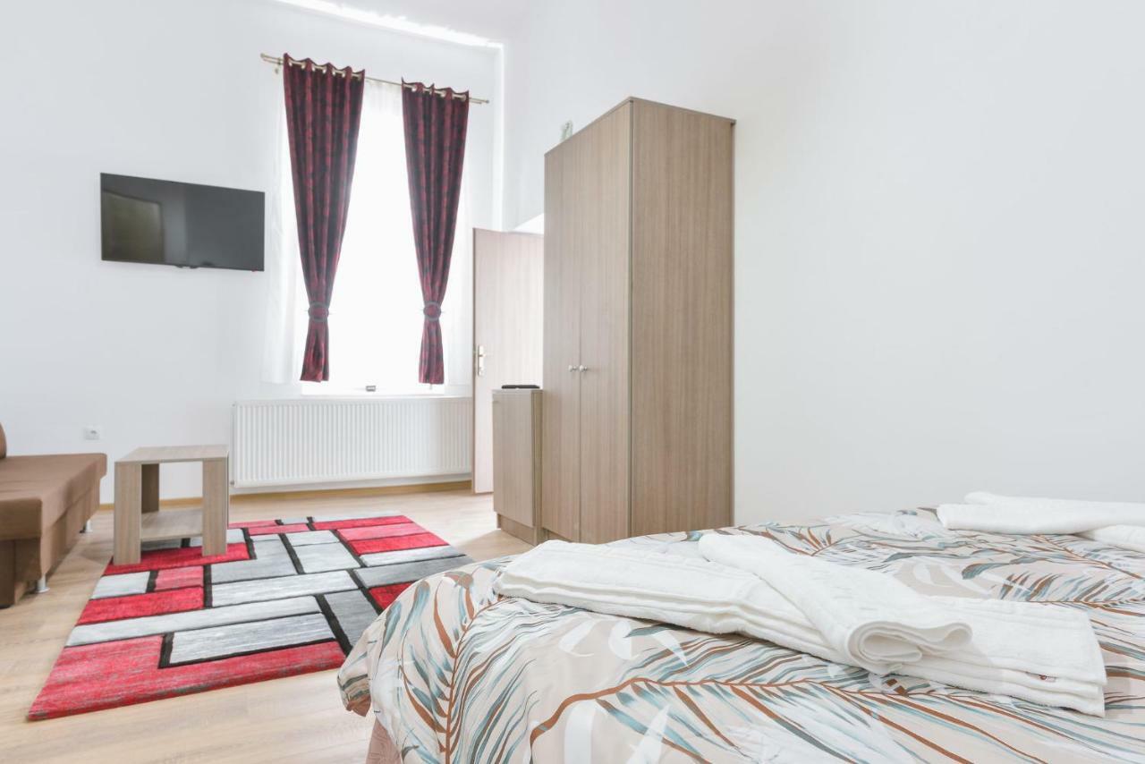 Casa Vlabisa Centru Hotel Kolozsvár Kültér fotó